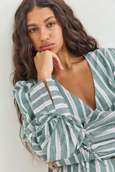 חולצת קשירות טוסקנה הדפס פסים | ירוק/לבן