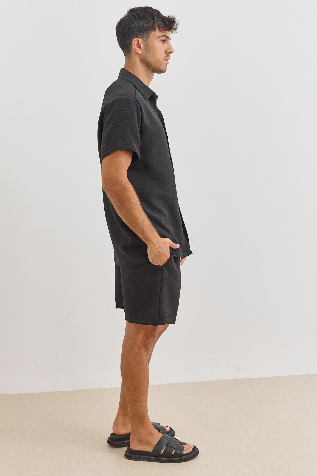 מכופתרת מייקל במראה פשתן | שחור