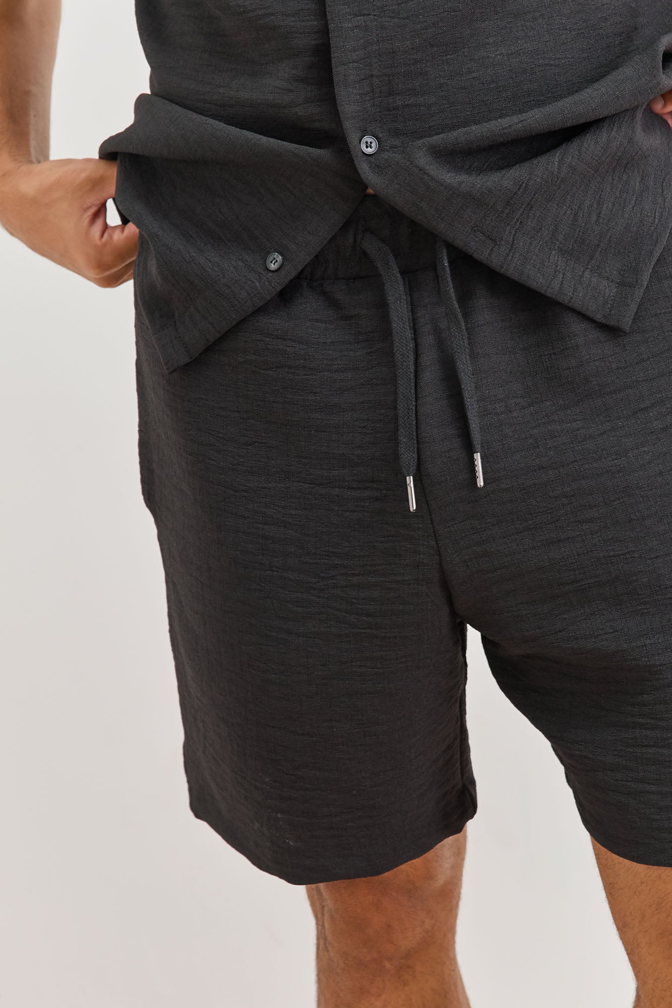 מכנסי מייקל במראה פשתן | שחור