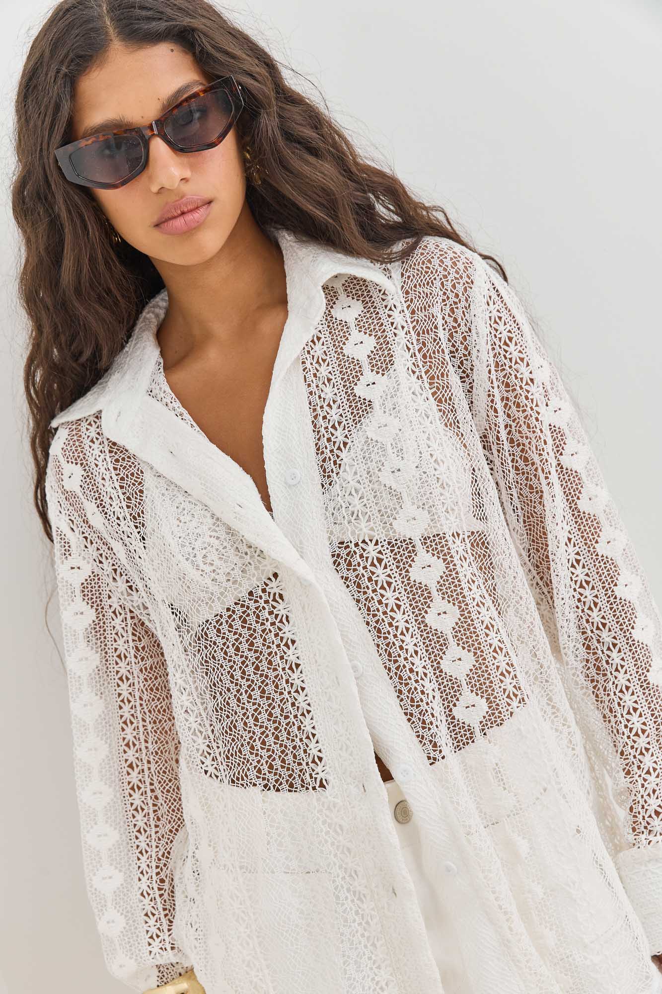 מכופתרת קזבלנקה בד תחרה | שמנת