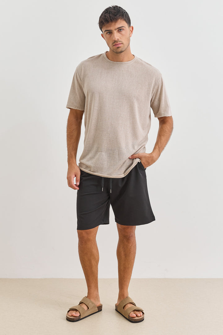 מכנסי ברמודה ג׳סטין מחויטים גומי במותן | שחור