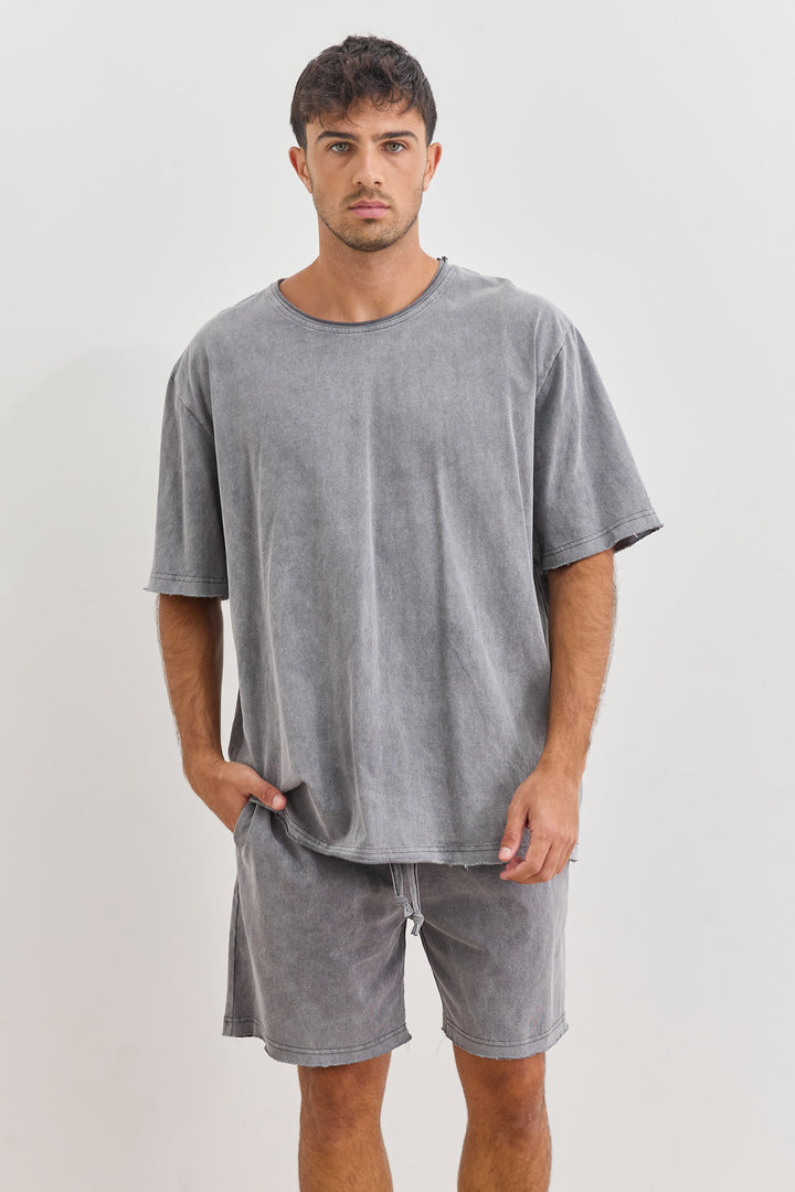 טי שירט קרלוס וואש סיומת גזורה | אפור