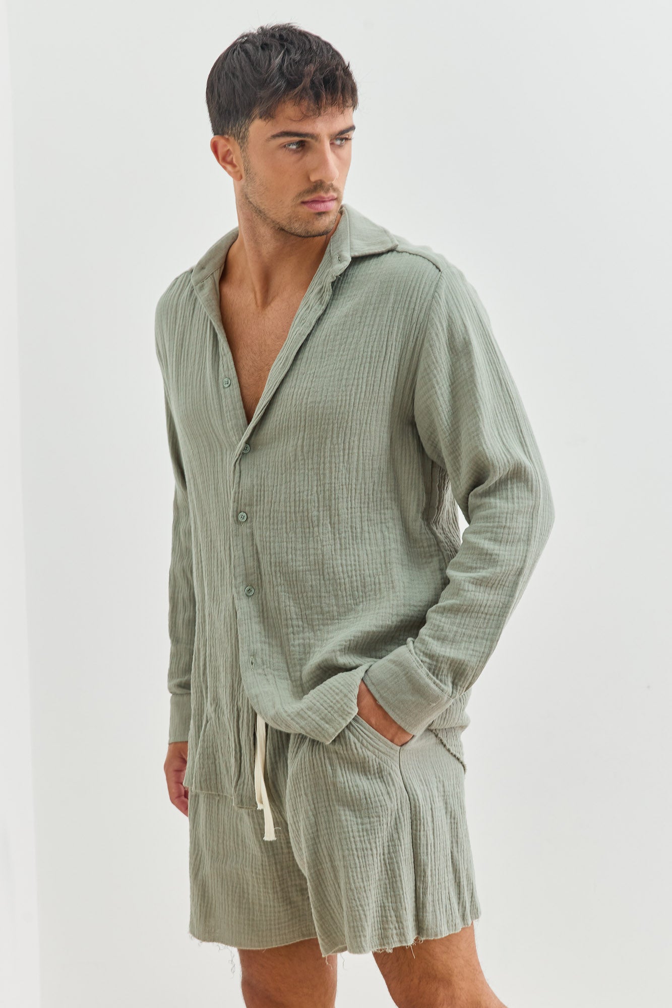 חולצה מכופתרת איידן טטרה סיומת פרומה | ירוק