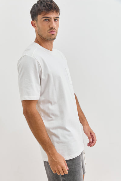 טי שירט אדריאן פרינט בגב | לבן