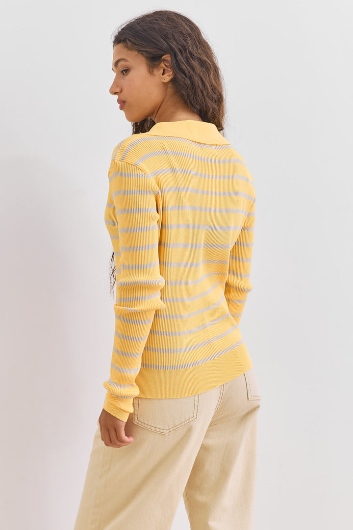 סריג פיאנו סטרייפס עם צווארון | צהוב/בז׳