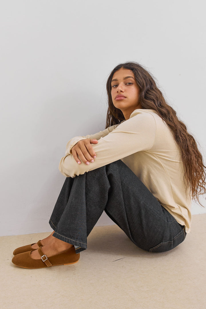 חולצת בייסיק נורה תפר קדמי | בז'