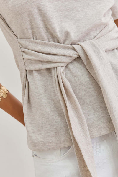 חולצת אנני רצועות קשירה | בז' מלאנז'