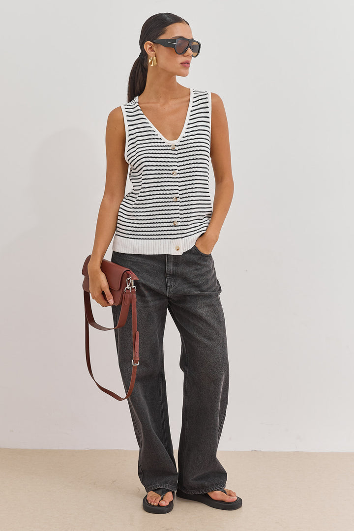 אפודת סריג נייט סטרייפס | לבן/שחור