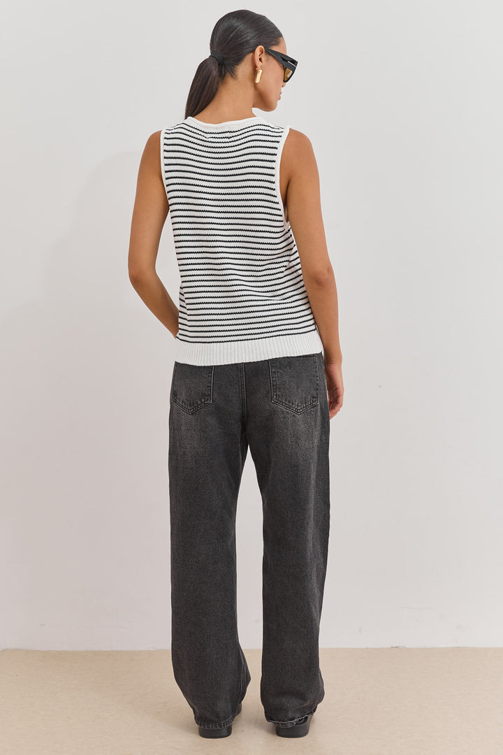 אפודת סריג נייט סטרייפס | לבן/שחור