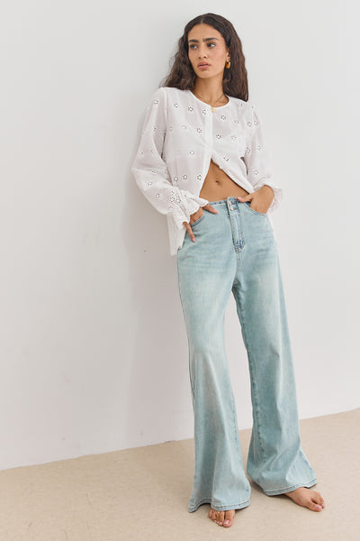 מכופתרת סול רקמה | לבן