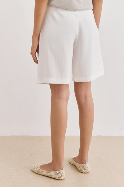 מכנסי ברמודה קווין דמוי פשתן | לבן