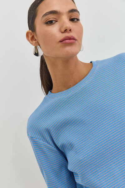 חולצת דריה סטרייפס | כחול/בז'