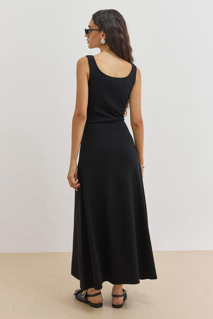 שמלת מקסי אוליב דיטייל קשירה | שחור