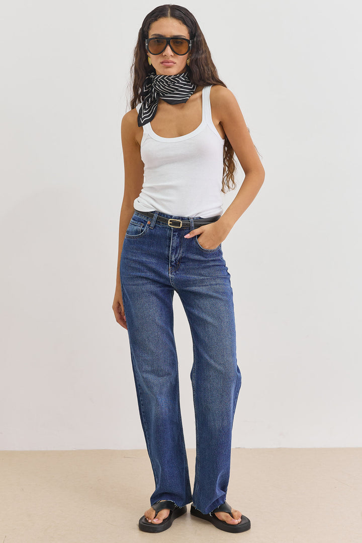 מכנסי ג'ינס סופי מכפלת גזורה | ג'ינס כהה