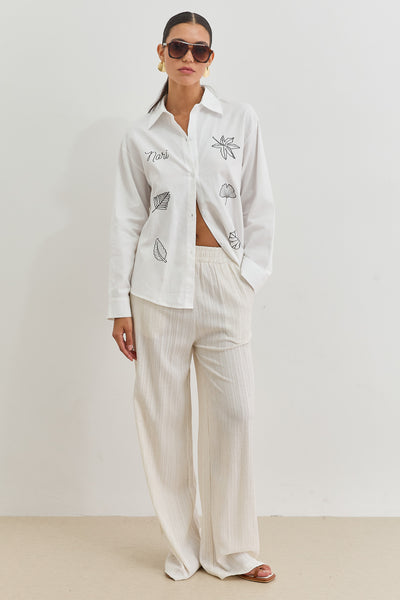 חולצת נורי מכופתרת עיטורי רקמה | לבן