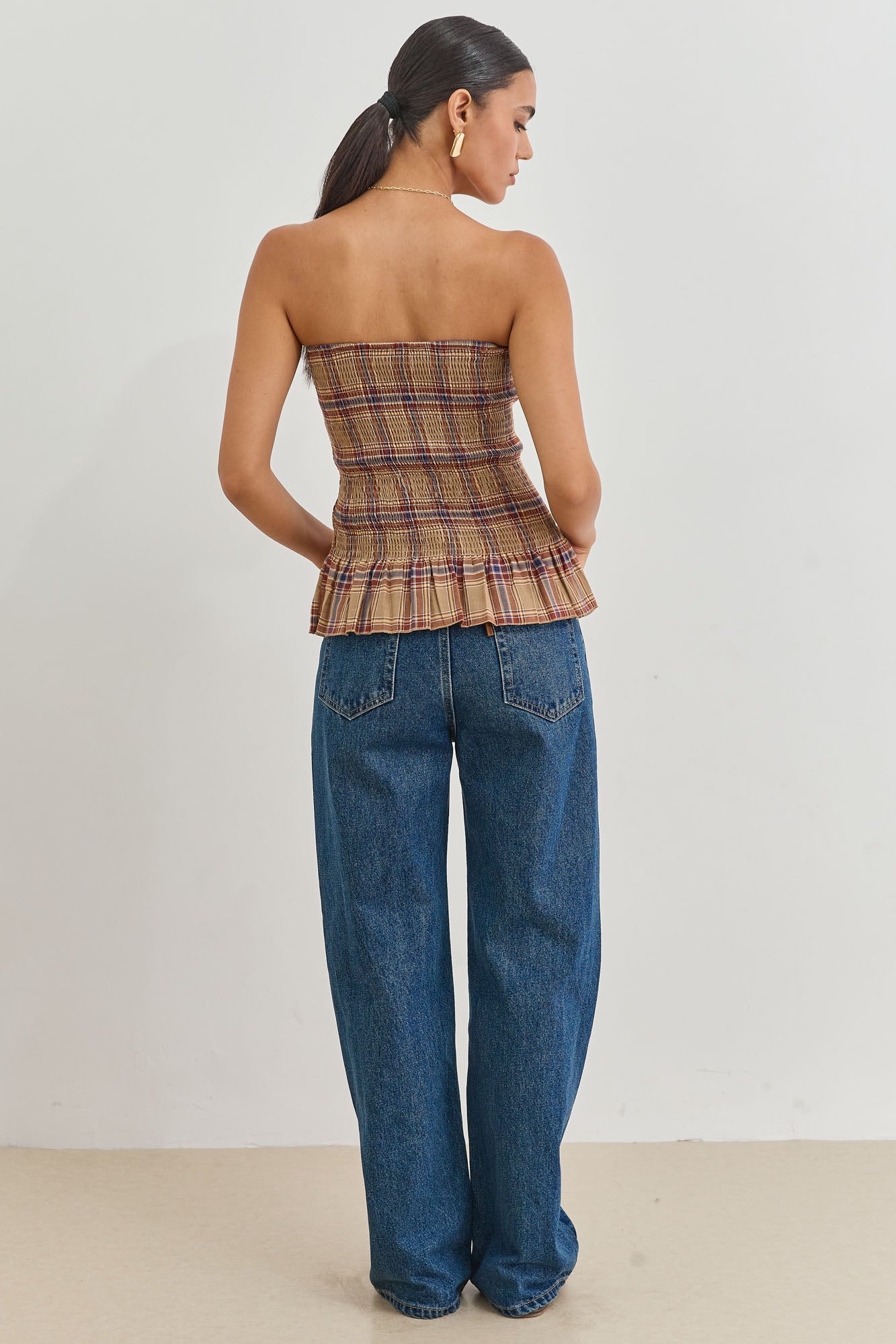 סטרפלס אוהיו משבצות בשילוב פפלום | חום