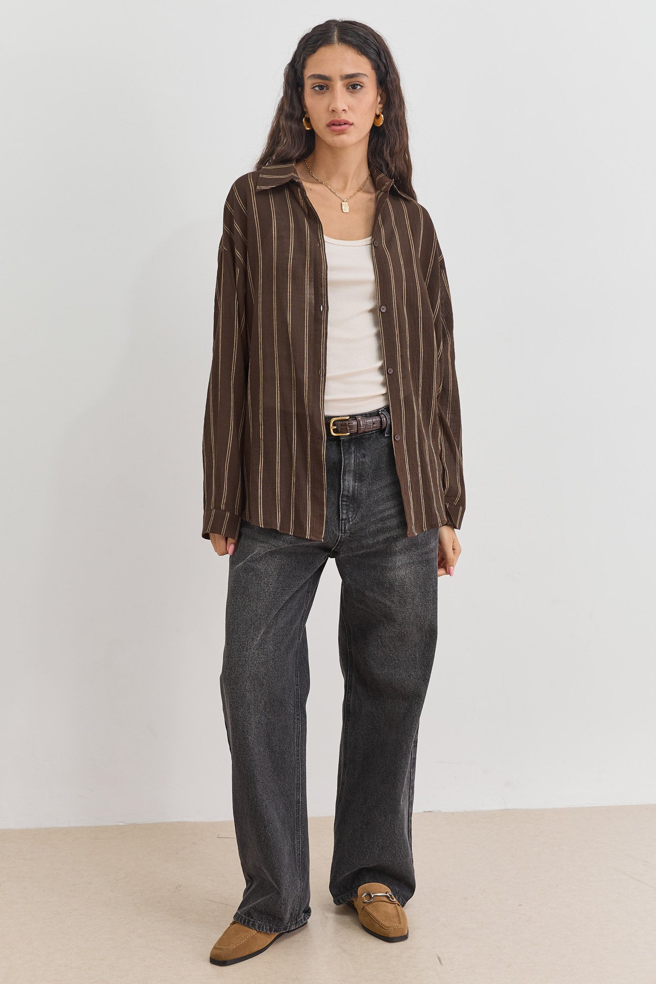 חולצה מכופתרת סאני סטרייפס בד שקפקף | חום