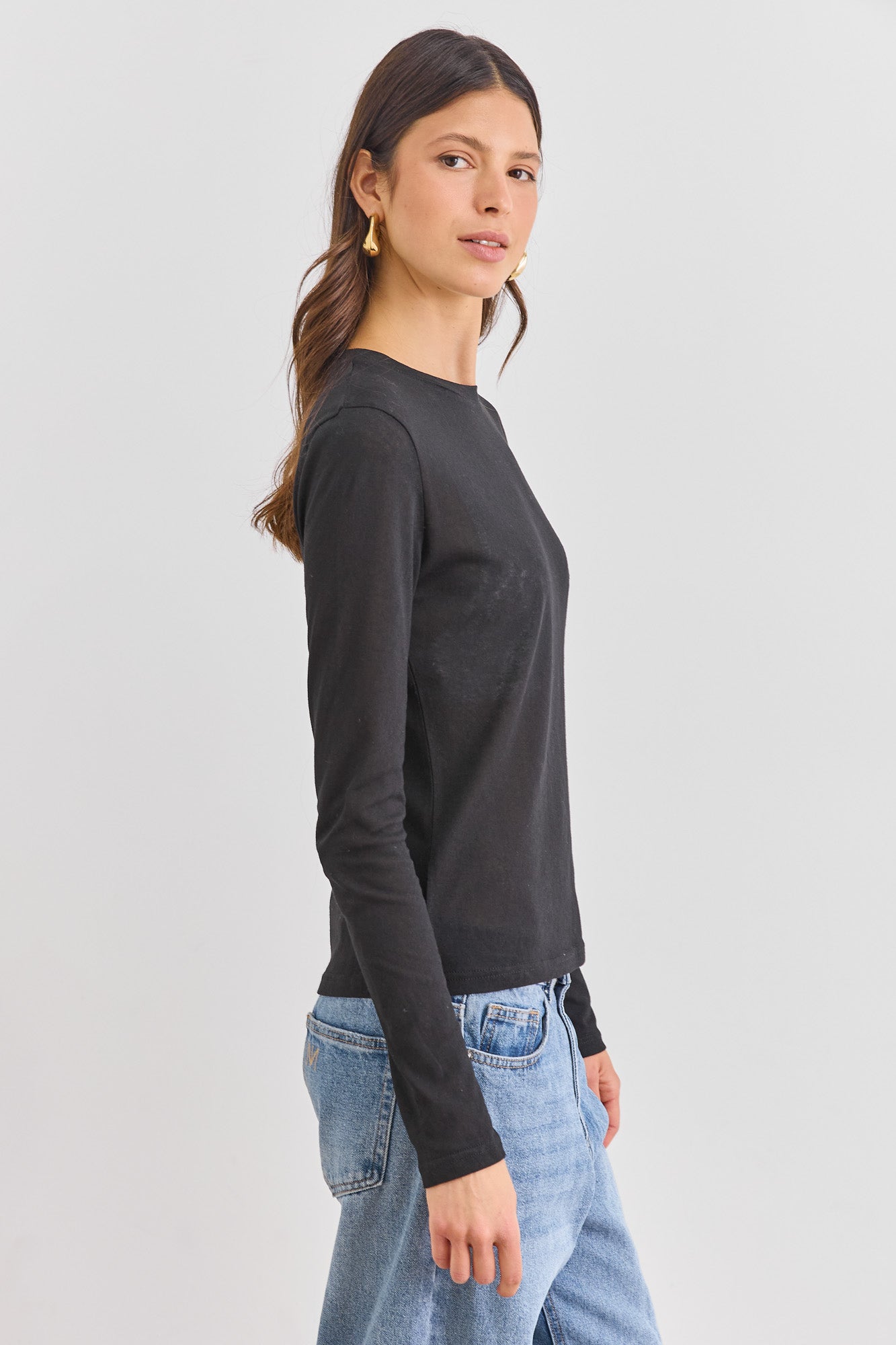 חולצת ניקולה בד שקפקף | שחור