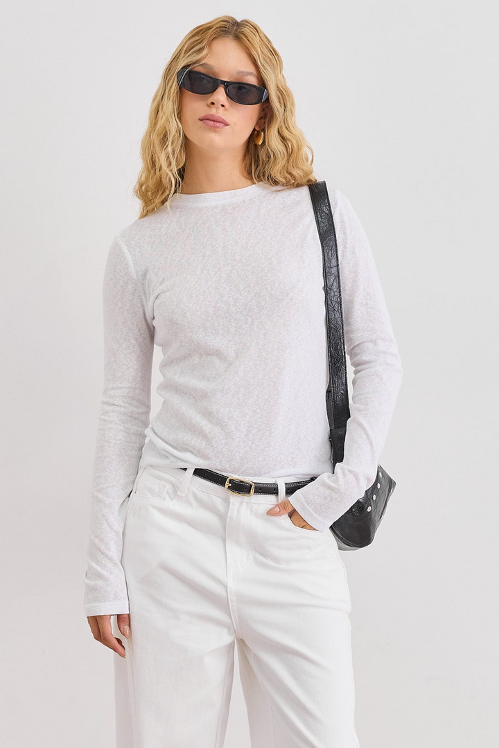 חולצת ניקולה בד שקפקף | לבן