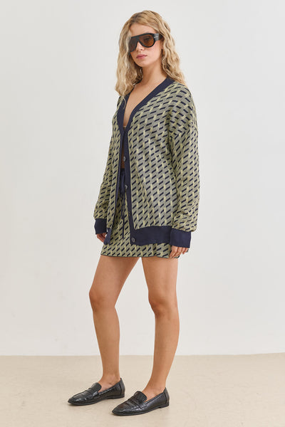 קרדיגן סריג ויולט בשילוב הדפס | כחול/צהוב