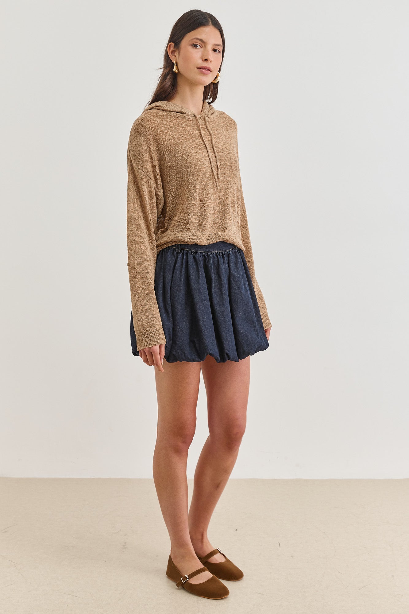 חולצת סריג מנדי בשילוב קפוצ'ון | מוקה