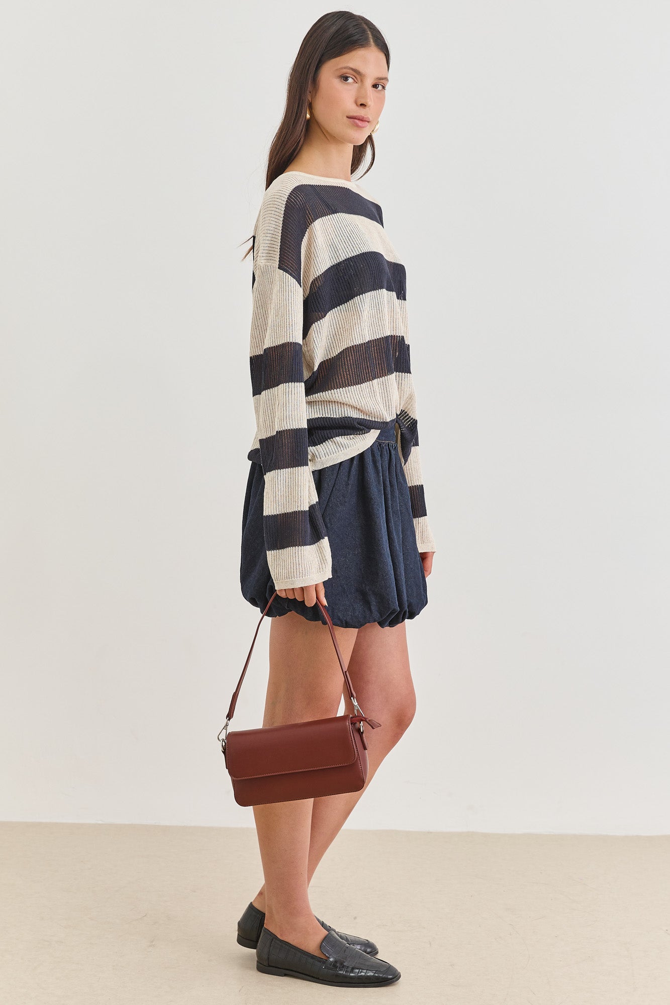 חולצת בובי סטרייפס סריג מחורר | לבן/שחור