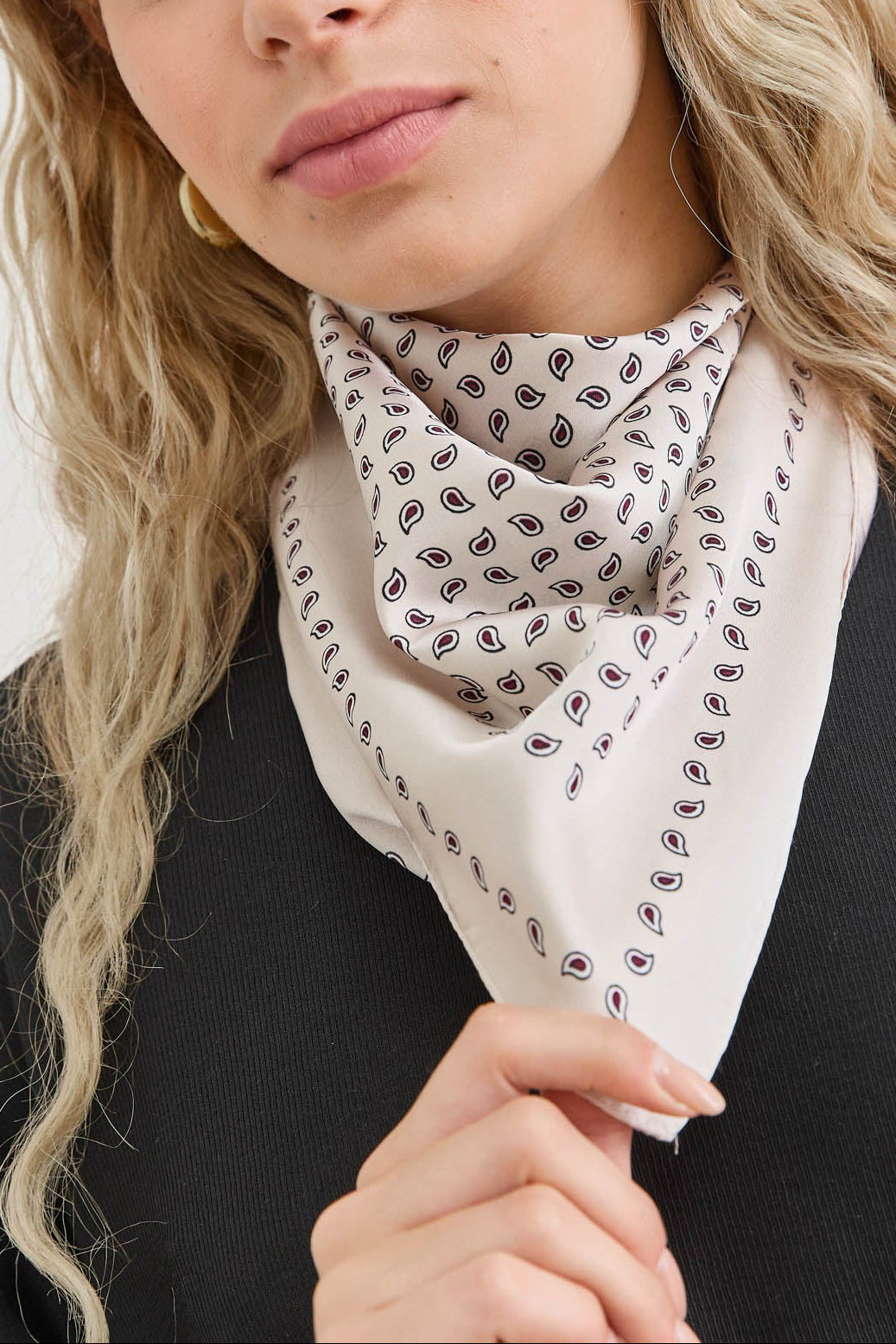 מטפחת מימי עם הדפס | בז׳/חום