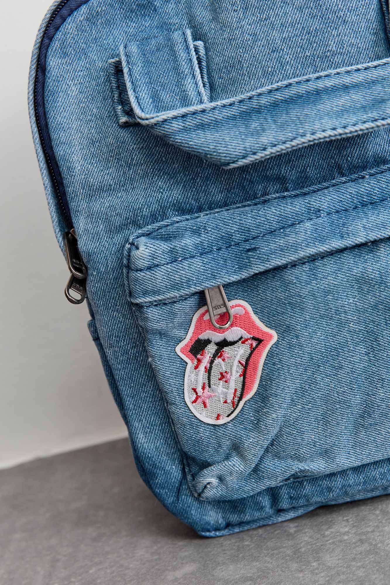 תיק גב דנים קטן סמיילי | ג'ינס בהיר