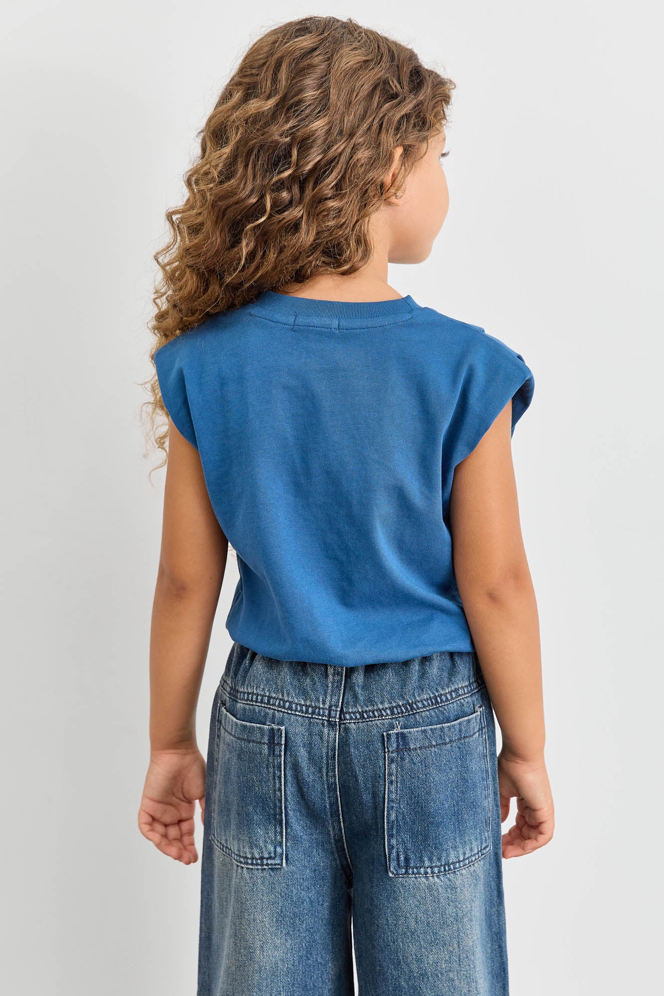 טי שירט אוברסייז בשילוב כריות בכתפיים | כחול