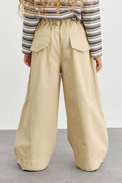 מכנסי דריל בגזרה ישרה וגומי במותן | בז'