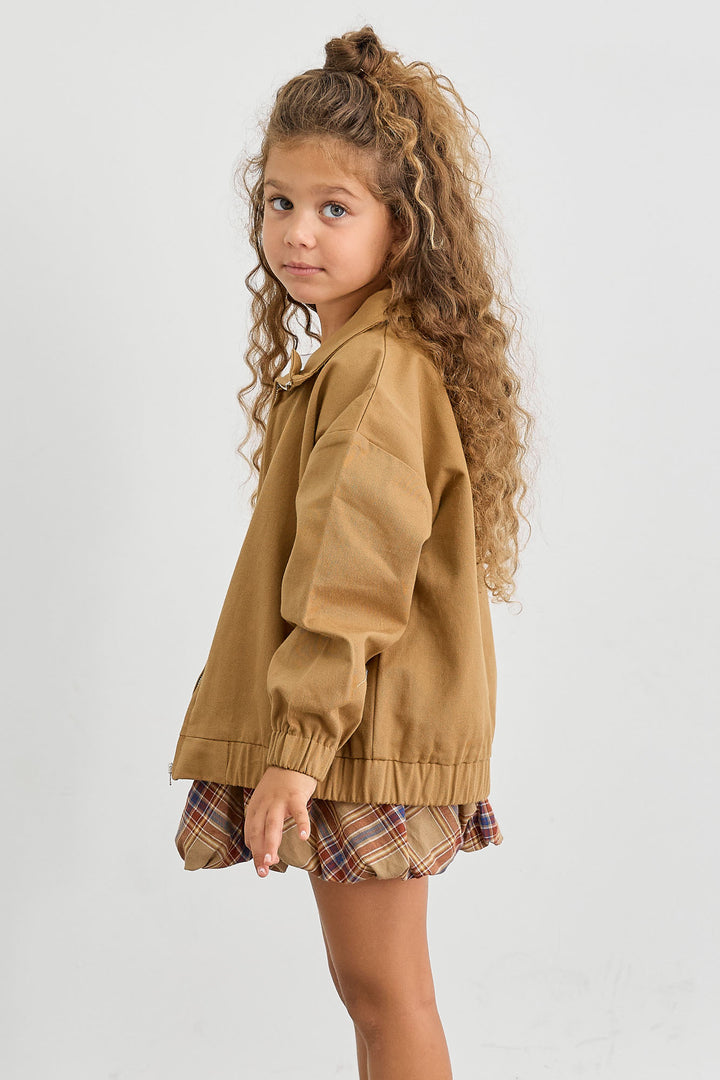 ג'קט בגזרת אוברסייז בסגירת רוכסן | קאמל