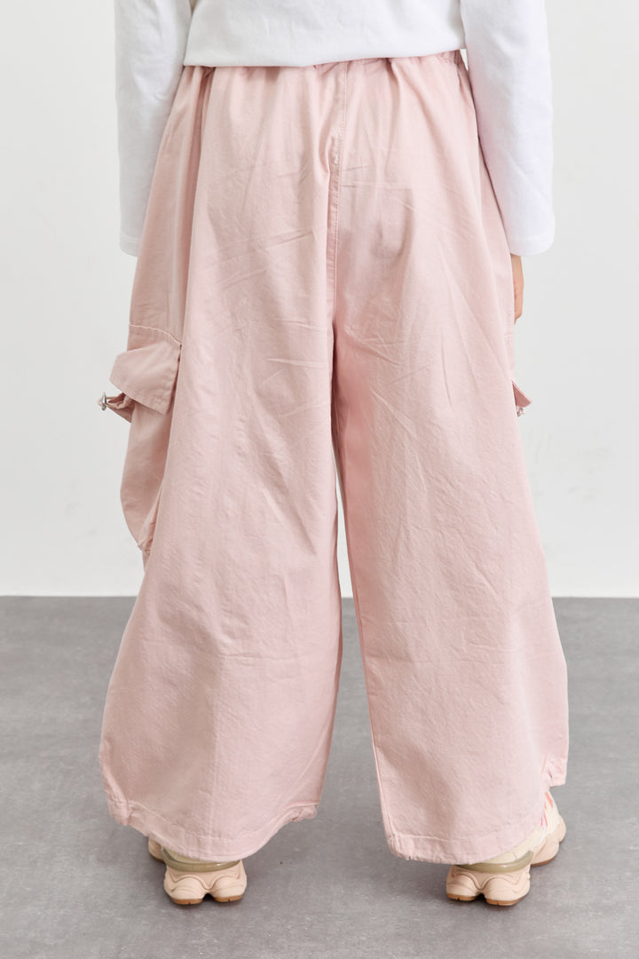 מכנסי דגמ"ח דיטיילז פפיונים וסיומת גומי | ורוד