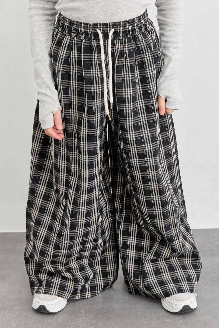 מכנסיים רחבים הדפס משבצות | שחור/לבן