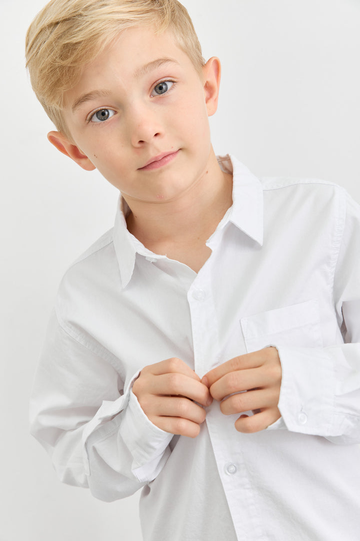 חולצה מכופתרת כיס קדמי | לבן