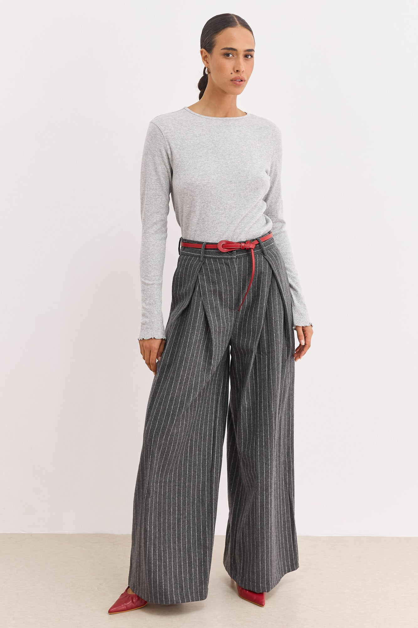 נעל עקב ברוקלין דיטייל כיווצים | בורדו