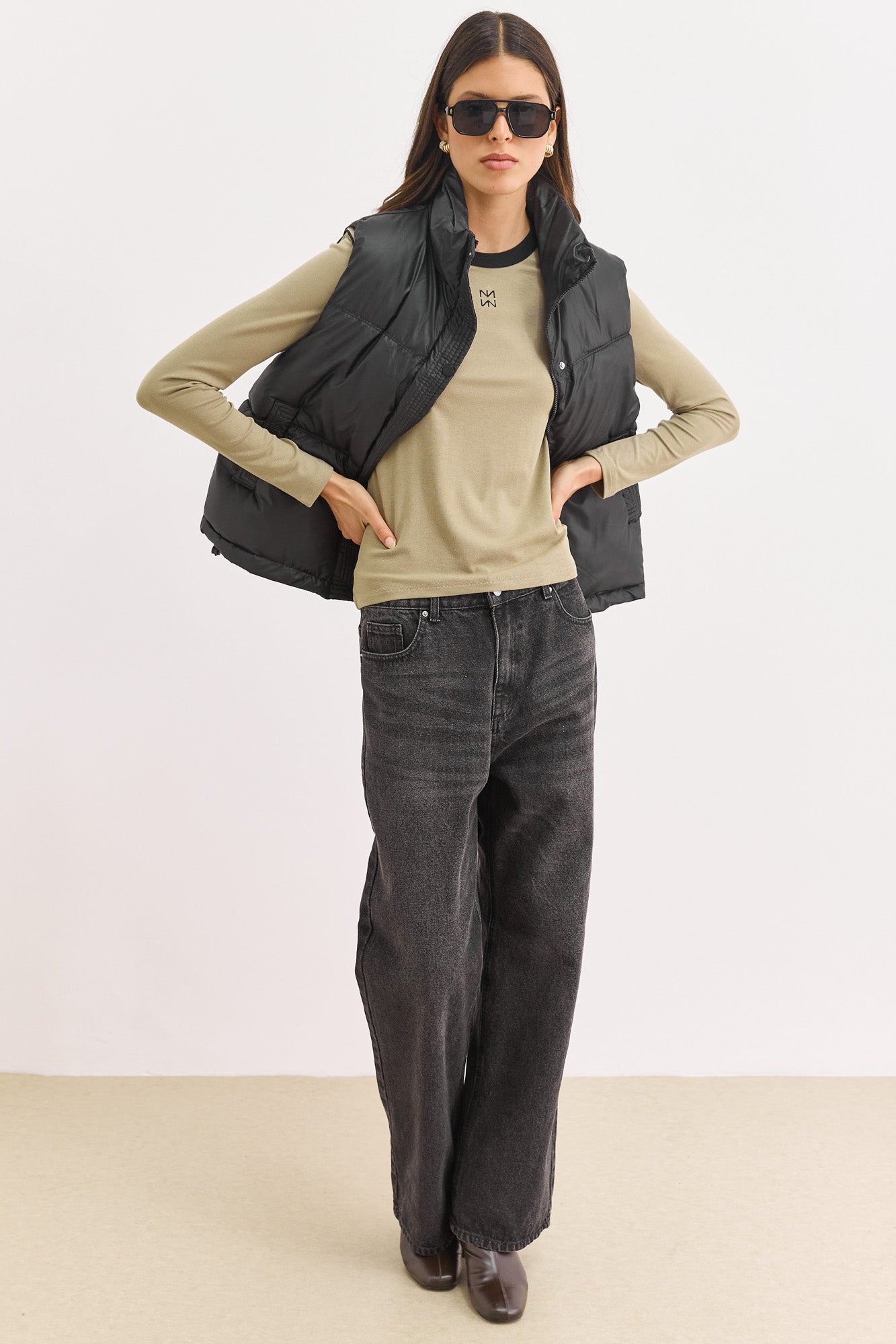 ווסט פוף אוסקר דמוי עור | שחור