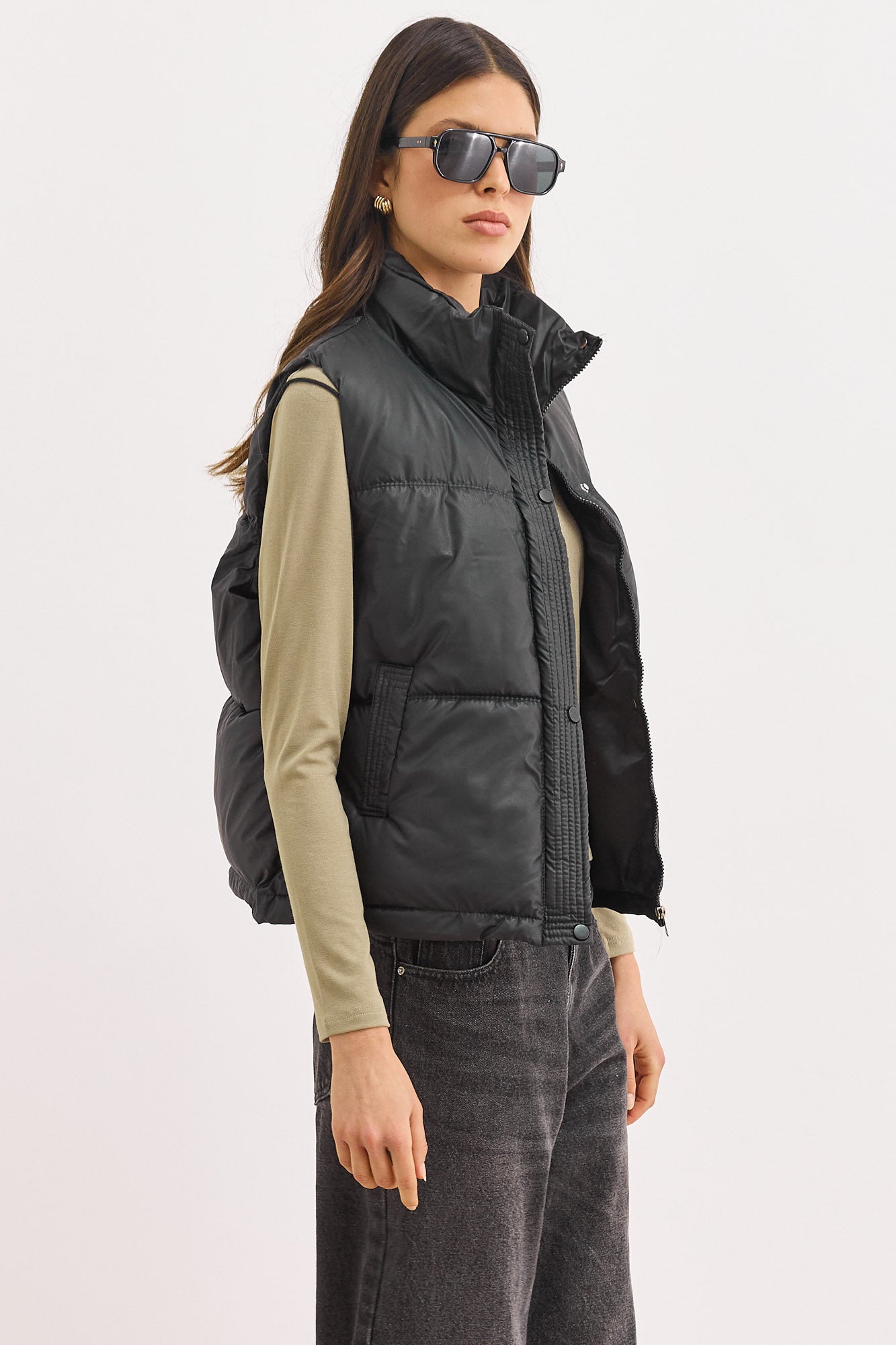 ווסט פוף אוסקר דמוי עור | שחור