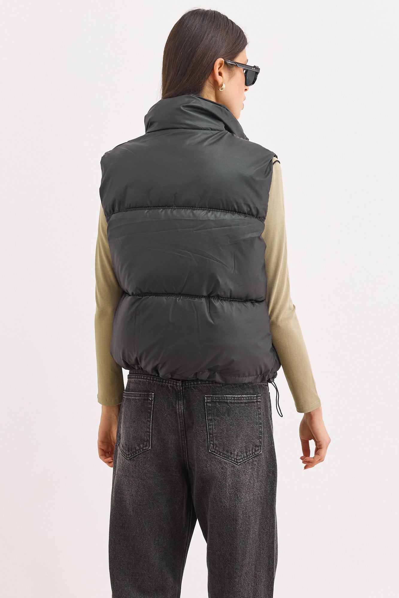 ווסט פוף אוסקר דמוי עור | שחור