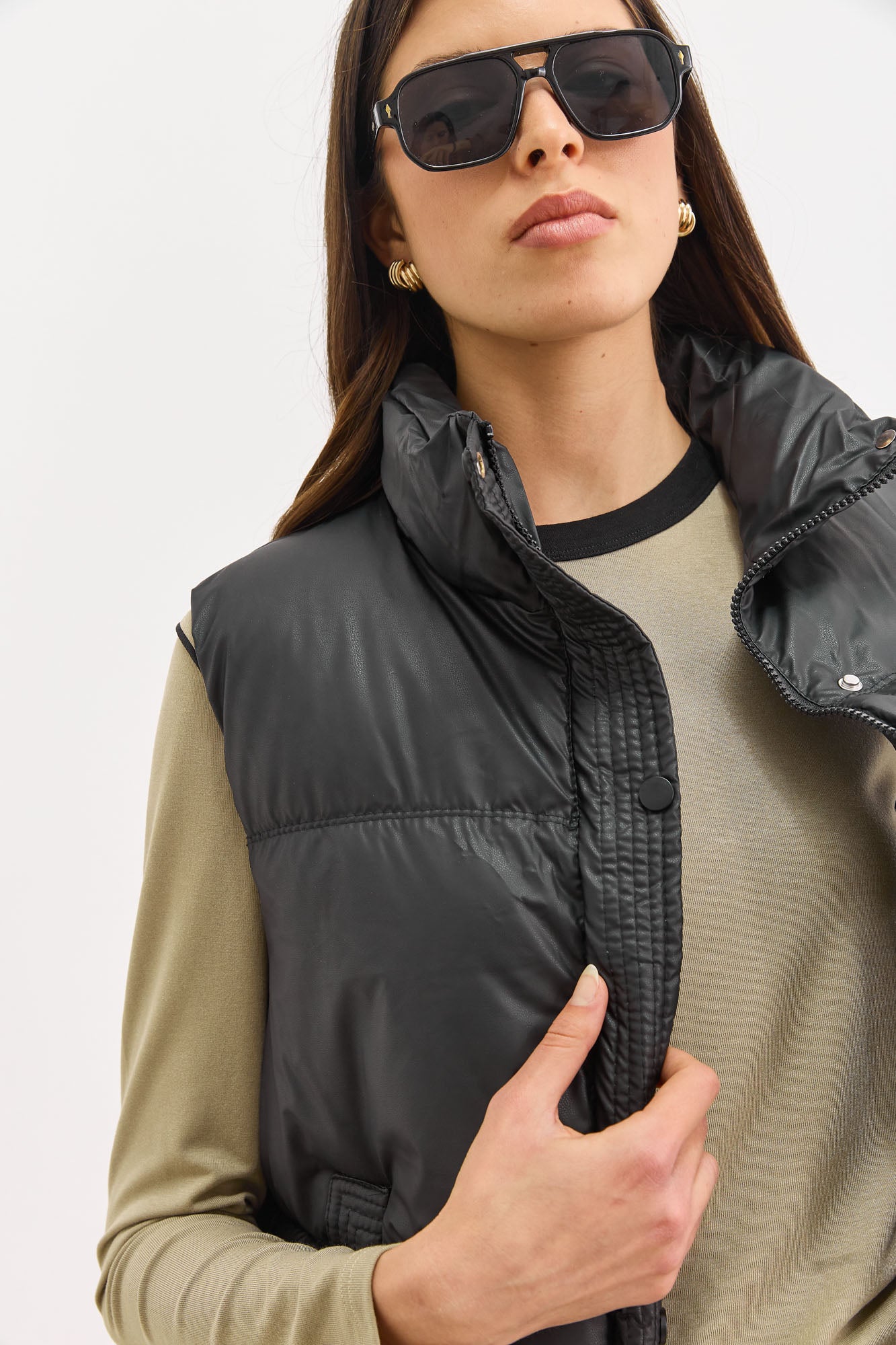 ווסט פוף אוסקר דמוי עור | שחור