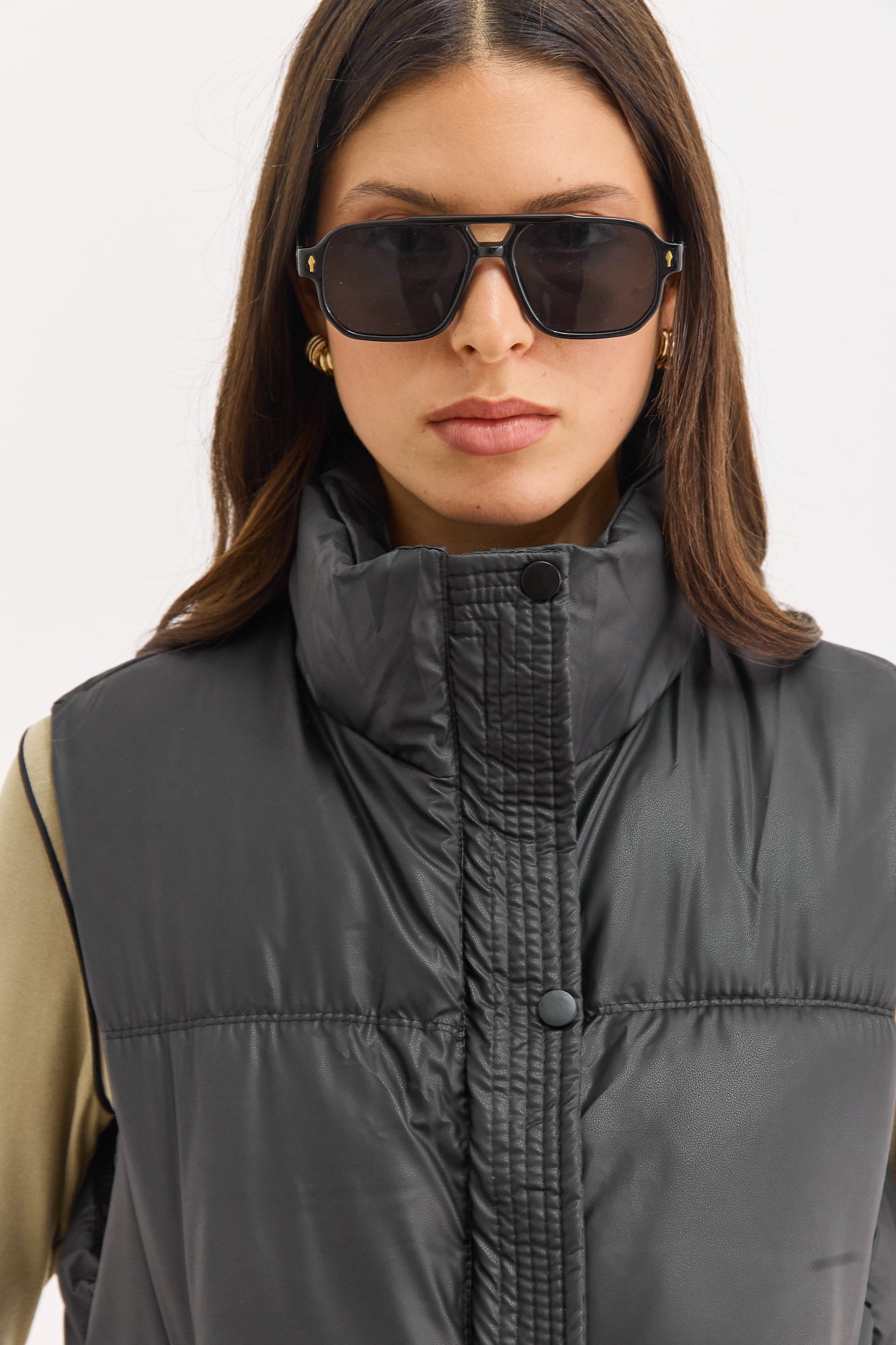 ווסט פוף אוסקר דמוי עור | שחור