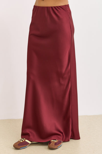 חצאית מלורי סאטן אורך מקסי | בורדו