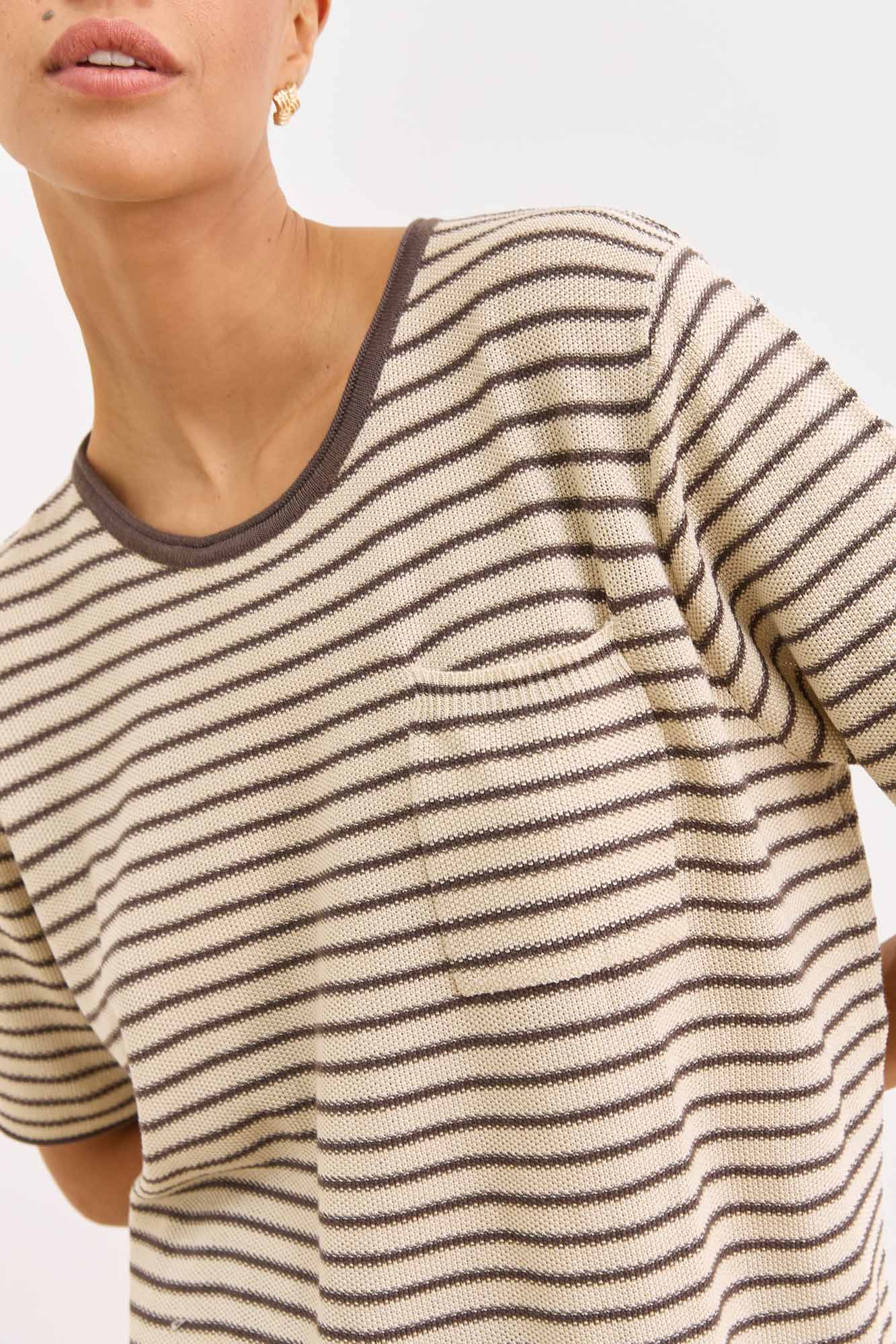 חולצת סריג אלכסנדר סטרייפס | בז'/חום