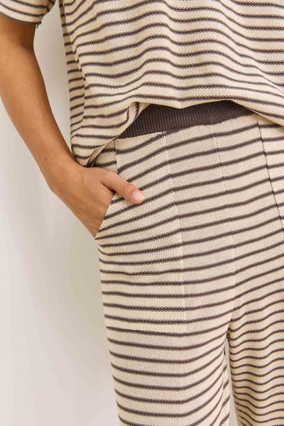 מכנסי סריג אלכסנדר סטרייפס גזרה ישרה | בז'/חום