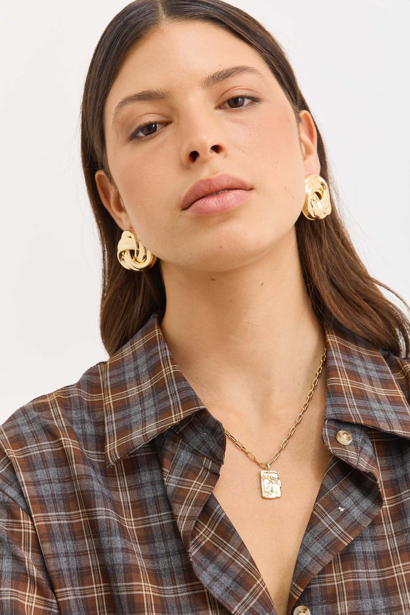 שרשרת גולדי בציפוי זהב בשילוב תליון מלבני | זהב