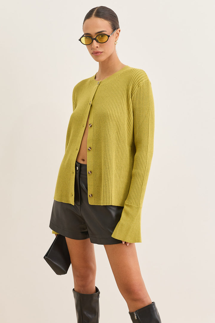 סריג כפתורים ליאנה שרוולים רחבים | ירוק