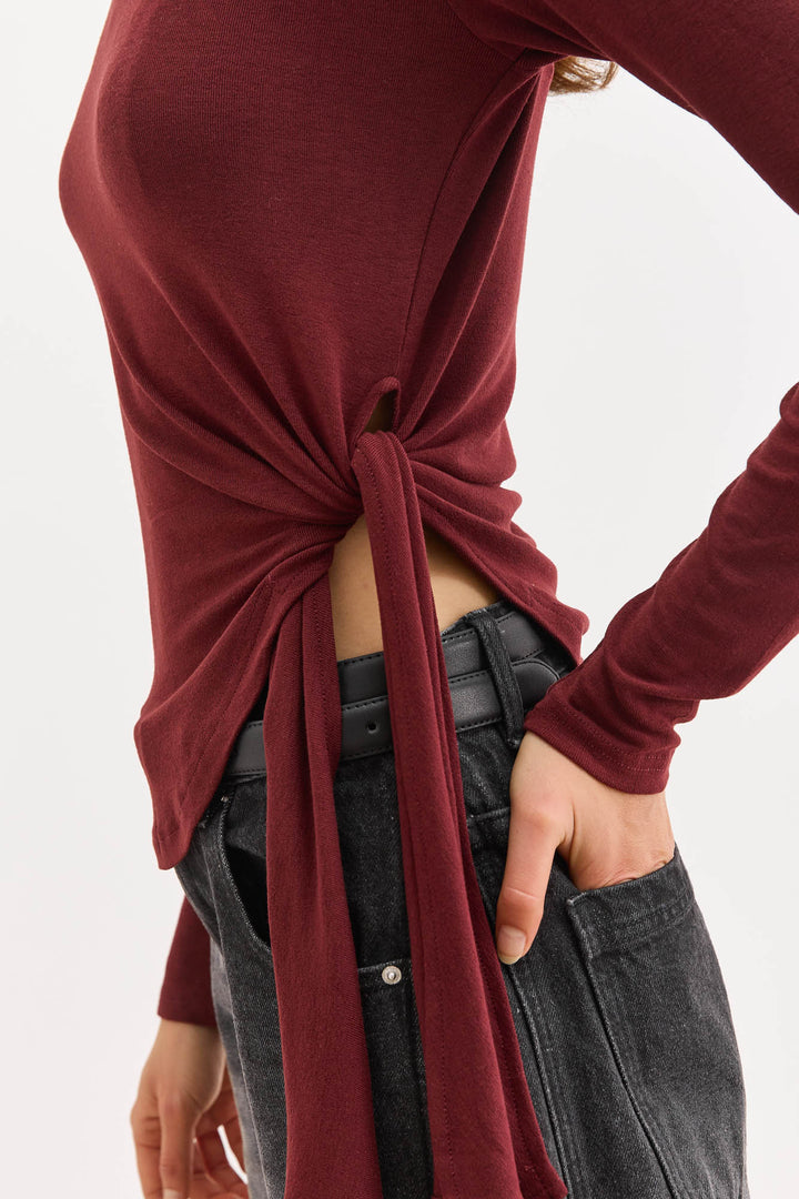 חולצת קלי דיטייל קשירה | בורדו