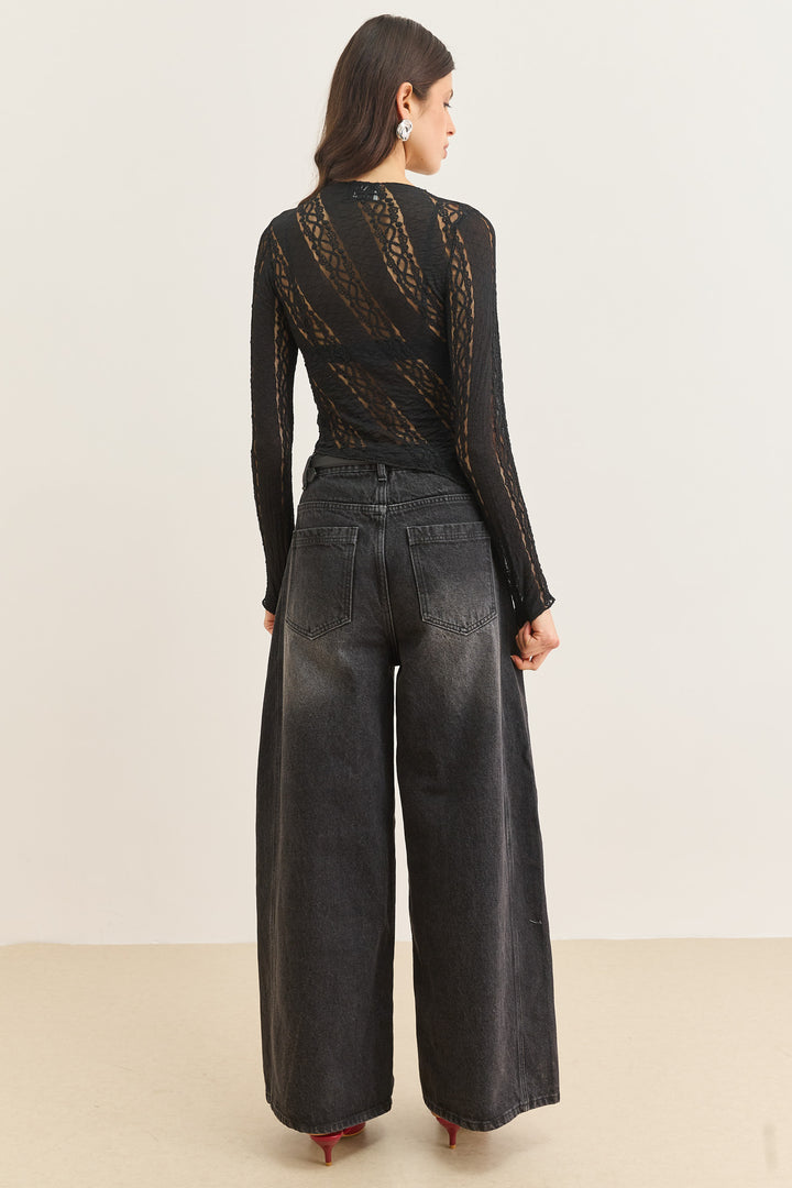 חולצת טינה בד תחרה | שחור