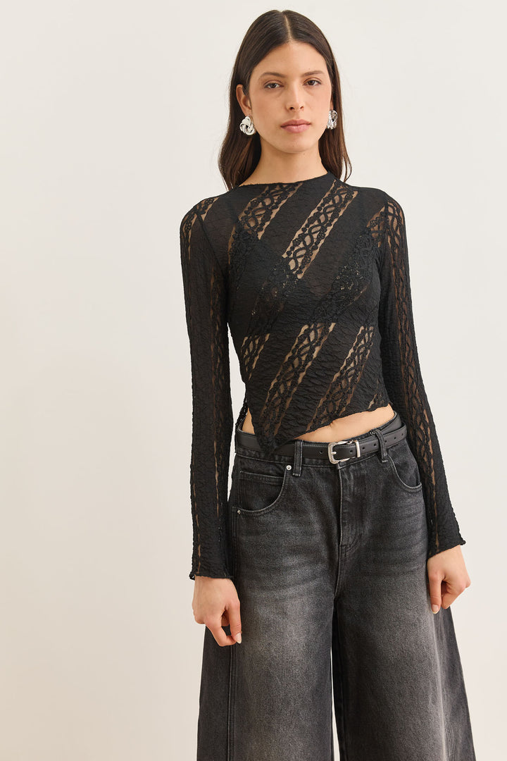 חולצת טינה בד תחרה | שחור