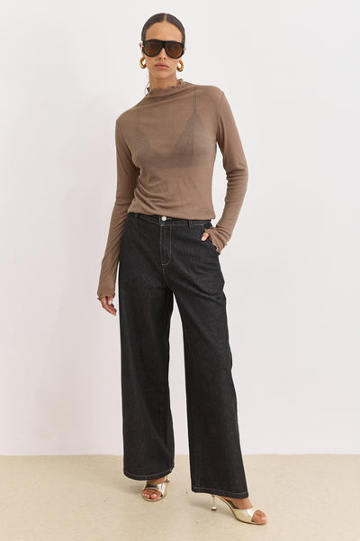 חולצת גולף סלסט בד שקפקף | חום