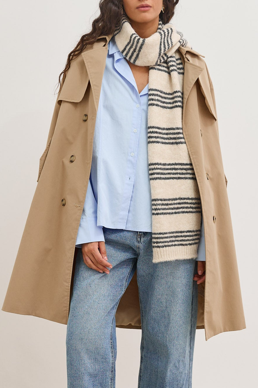 צעיף אלסקה סטרייפס | לבן/שחור